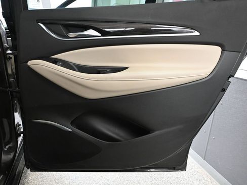 Used 2018 Buick Enclave Premium w/ Experience Buick Package AWD/4WD image 48