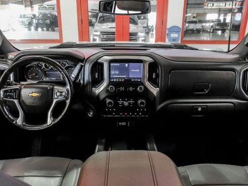 Used 2023 Chevrolet Silverado 3500 LTZ w/ LTZ Convenience Package image 15
