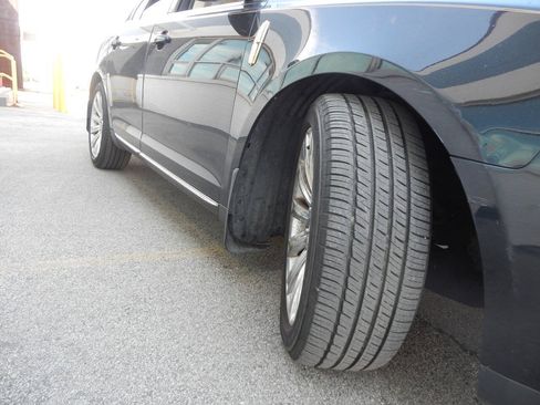 Used 2011 Lincoln MKS AWD w/ 102A Rapid Spec Order Code image 24