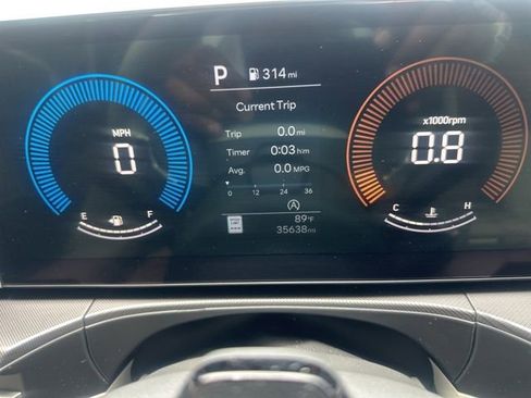 Used 2024 Hyundai Santa Fe SEL FWD image 20