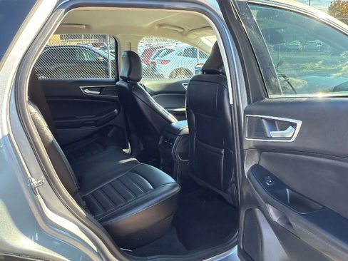 Used 2024 Ford Edge SEL image 25