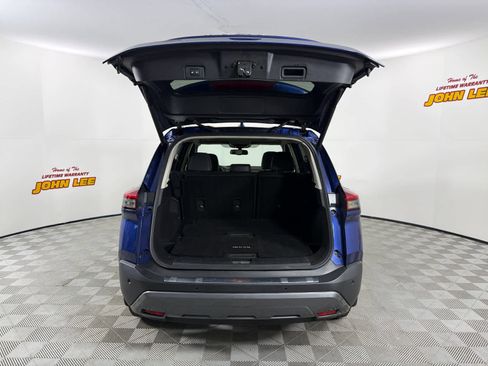 Used 2023 Nissan Rogue SL image 5