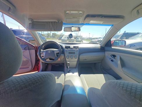 Used 2009 Toyota Camry LE image 10