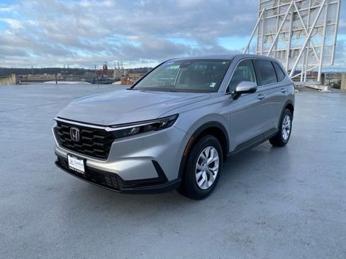 Certified 2025 Honda CR-V LX image 8