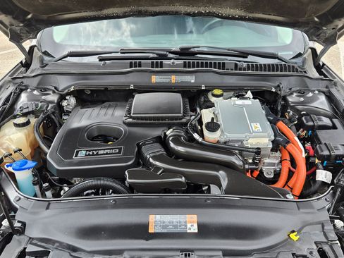 Used 2015 Ford Fusion Titanium image 27