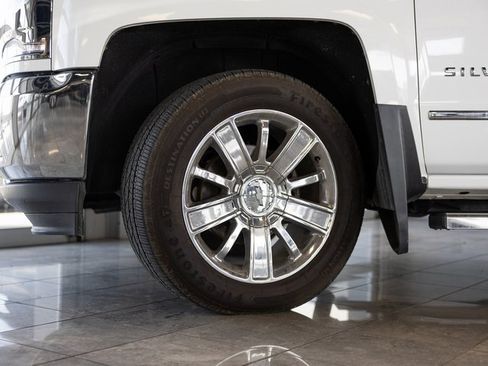 Used 2017 Chevrolet Silverado 1500 LTZ w/ Sport Package image 7