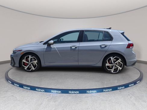 Used 2025 Volkswagen GTI SE FWD image 9