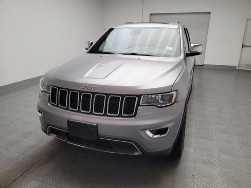 Used 2020 Jeep Grand Cherokee Limited image 15