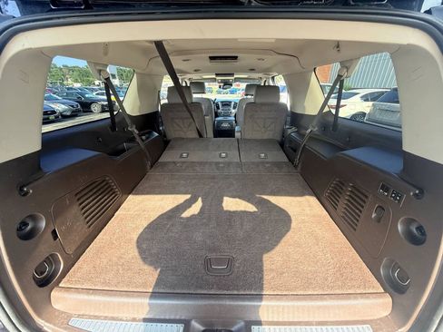 Used 2019 GMC Yukon XL Denali w/ Denali Ultimate Package AWD/4WD image 25
