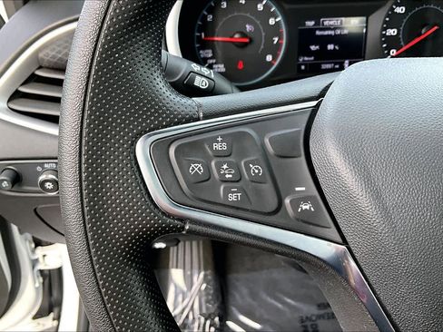 Used 2024 Chevrolet Malibu LT image 21