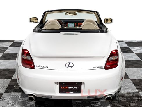 Used 2010 Lexus SC 430 Convertible image 14