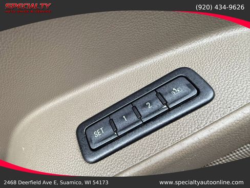 Used 2017 Chevrolet Tahoe Premier AWD/4WD image 41