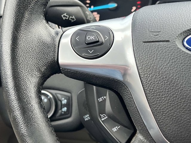 Used 2015 Ford Escape Titanium w/ Equipment Group 301A AWD/4WD image 31
