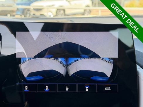 Used 2021 Chevrolet Corvette Stingray Preferred Cpe w/ Z51 Performance Package RWD image 21