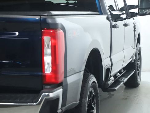 Used 2024 Ford F250 XLT image 43