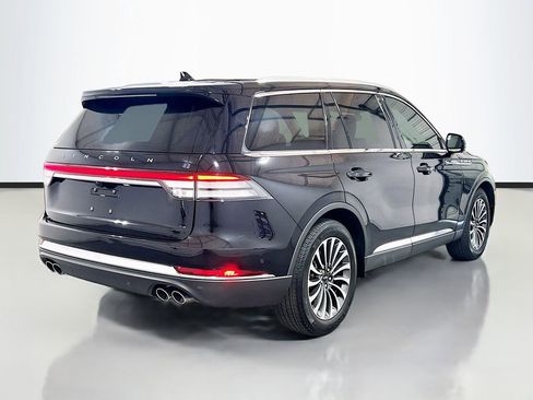 Used 2023 Lincoln Aviator Reserve w/ Elements Package Plus RWD image 4