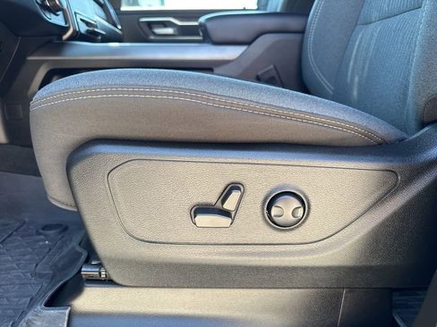 Used 2023 RAM 1500 Big Horn AWD/4WD image 22