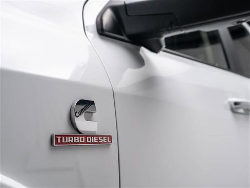 Used 2022 RAM 2500 Laramie image 32