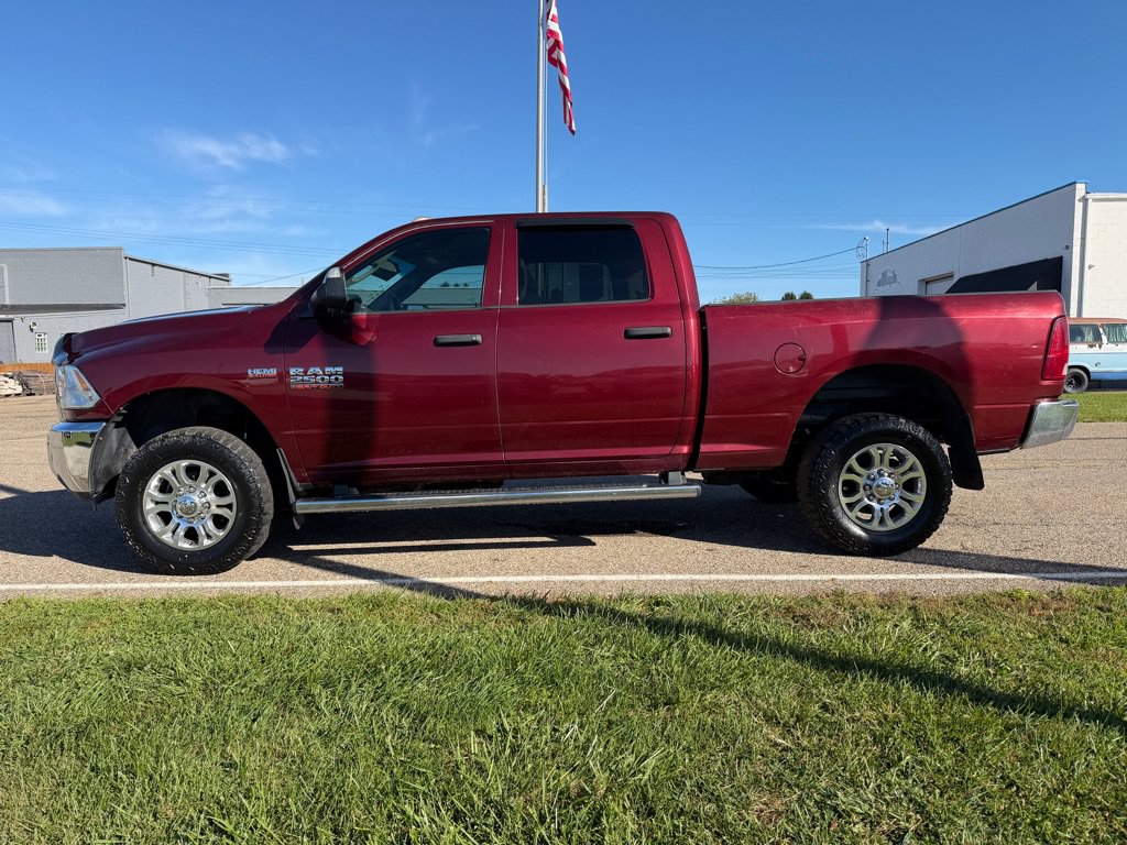 Used 2016 RAM 2500 Tradesman w/ Chrome Appearance Group AWD/4WD image 8