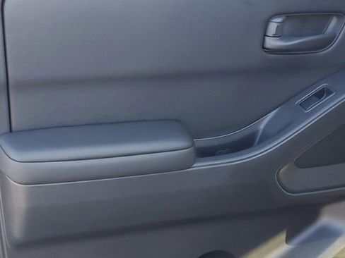 New 2026 Nissan Frontier SV w/ Tow Package image 25