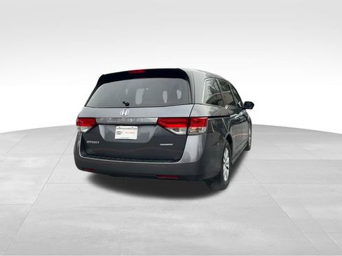 Used 2016 Honda Odyssey SE image 5