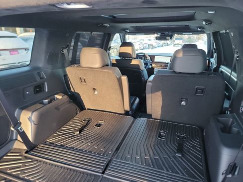 Used 2024 Hyundai Santa Fe Calligraphy image 24