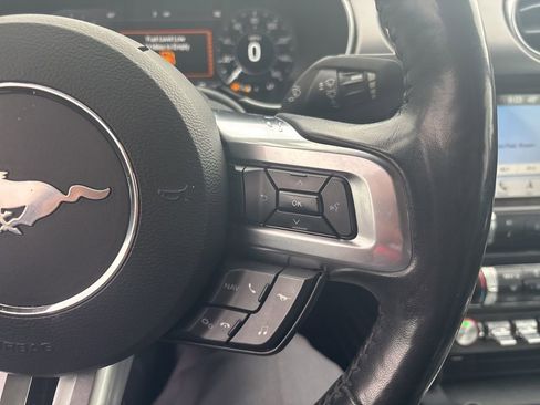 Used 2018 Ford Mustang GT Premium w/ Equipment Group 401A RWD image 19