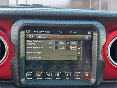 Used 2020 Jeep Gladiator Rubicon AWD/4WD image 30