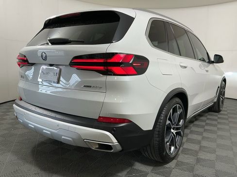Certified 2025 BMW X5 xDrive50e w/ Executive Package AWD/4WD image 6