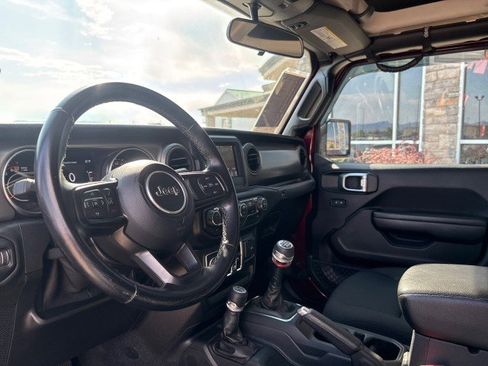 Used 2021 Jeep Gladiator Sport image 25