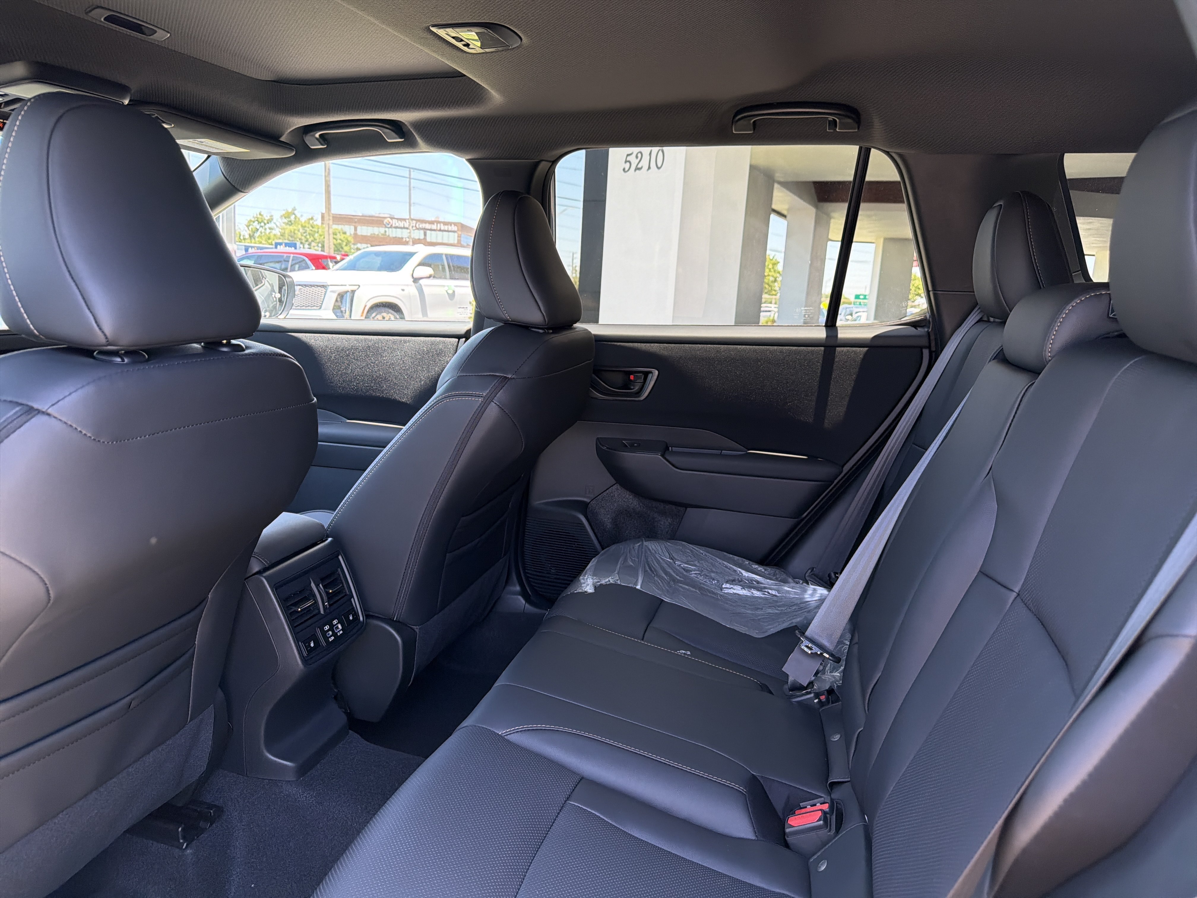 New 2026 Subaru Outback Limited AWD/4WD image 17
