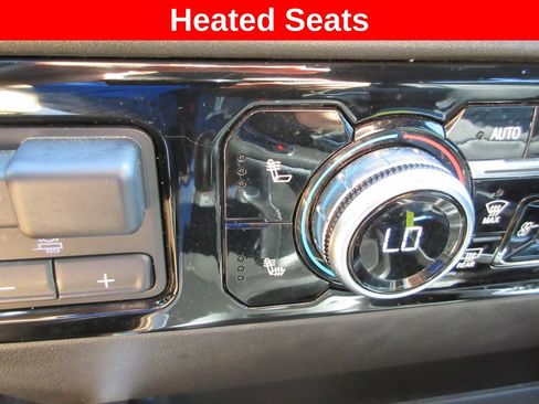 Used 2024 GMC Sierra 1500 Elevation w/ Elevation Premium Package AWD/4WD image 16