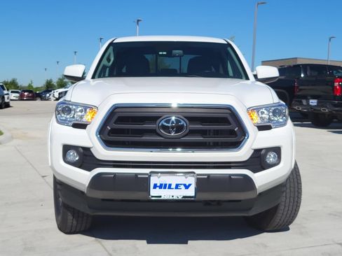 Used 2023 Toyota Tacoma SR5 image 2
