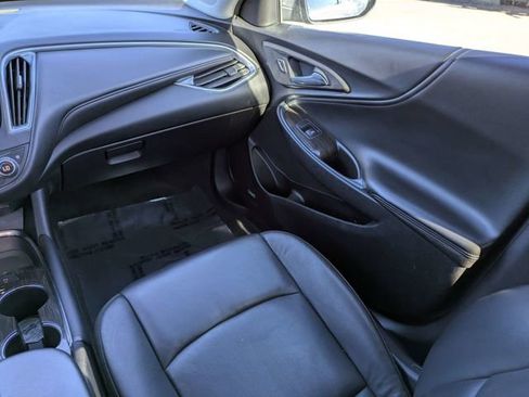Used 2024 Chevrolet Malibu LT FWD image 15