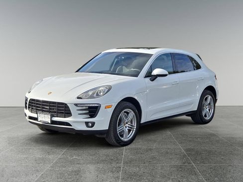 Used 2016 Porsche Macan S image 3