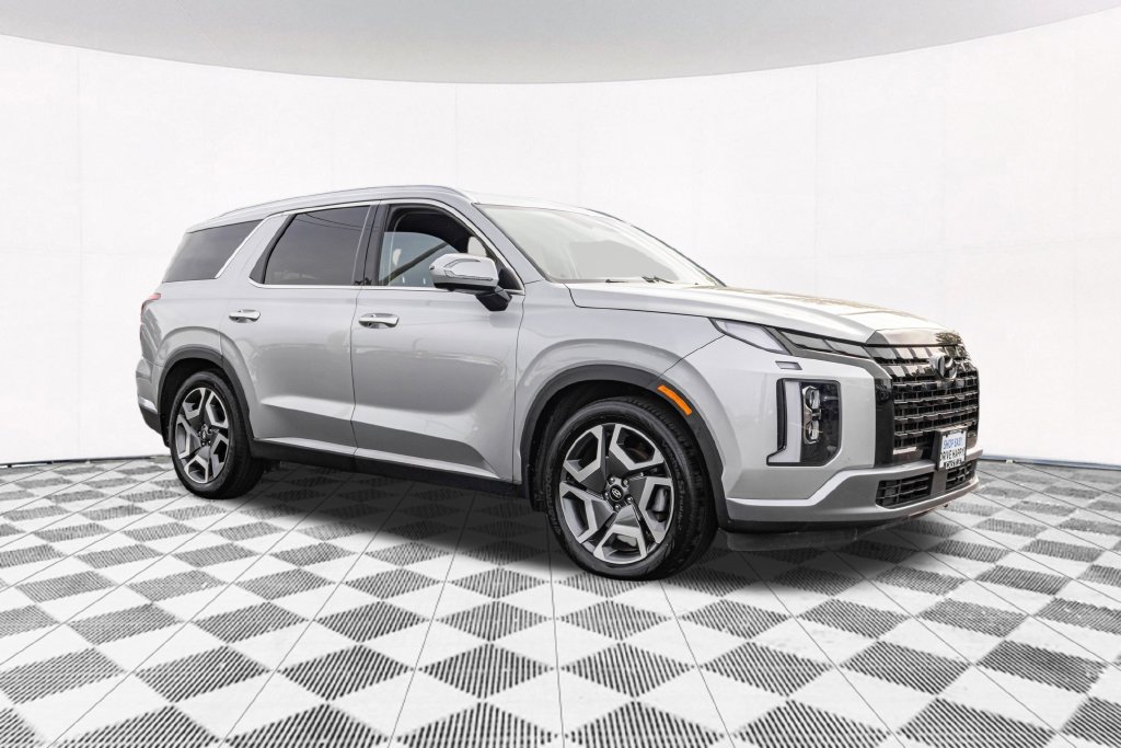 Used 2023 Hyundai Palisade Limited AWD/4WD image 12
