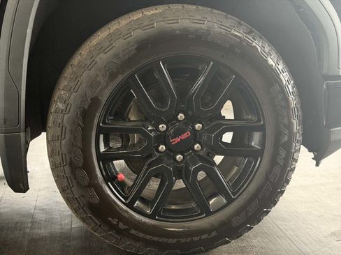 Used 2023 GMC Sierra 1500 Pro w/ Graphite Edition AWD/4WD image 22