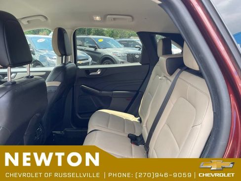Used 2021 Ford Escape SEL AWD/4WD image 13