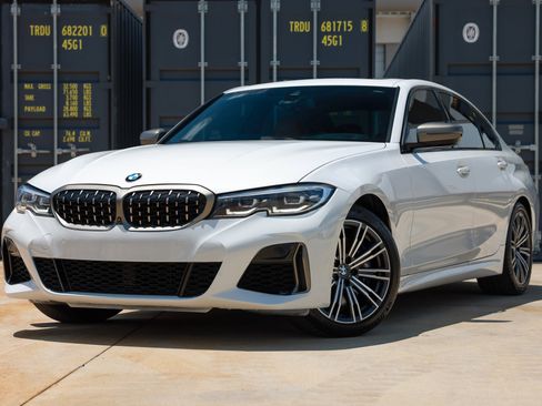 Used 2021 BMW M340i RWD image 1