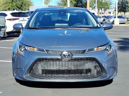Used 2021 Toyota Corolla LE image 6