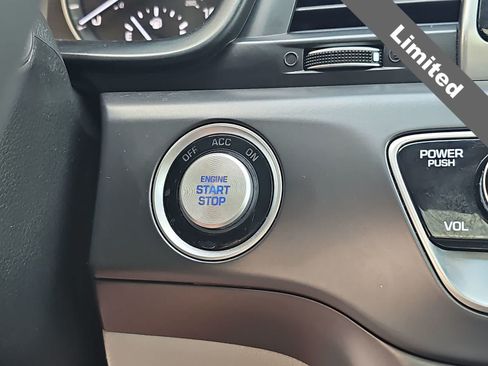 Used 2019 Hyundai Sonata Limited w/ Ultimate Package 04 FWD image 23