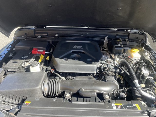 Used 2021 Jeep Wrangler Unlimited Sport AWD/4WD image 25
