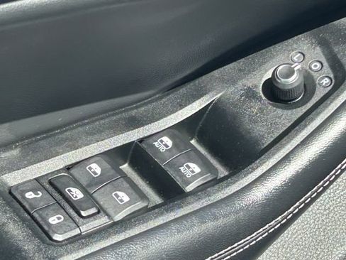Used 2021 Jeep Grand Cherokee L Limited AWD/4WD image 27