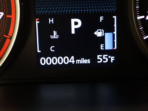 New 2026 Mitsubishi Eclipse Cross LE image 31