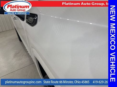 Used 2024 GMC Sierra 1500 Denali Ultimate AWD/4WD image 38