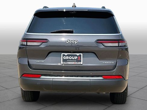 Used 2023 Jeep Grand Cherokee L Limited w/ Luxury Tech Group II AWD/4WD image 5