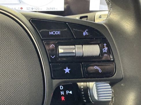 Used 2023 Hyundai Ioniq 6 SEL image 17