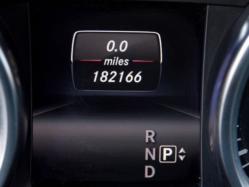 Used 2014 Mercedes-Benz ML 350 2WD image 47