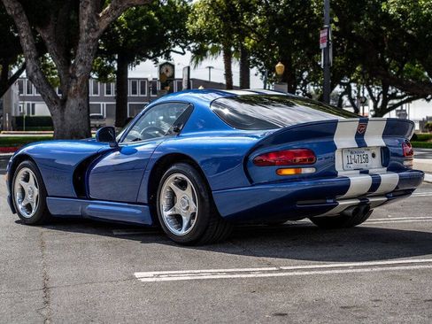 Used 1996 Dodge Viper GTS image 6