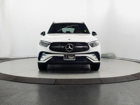 Certified 2026 Mercedes-Benz GLC 300 4MATIC image 2